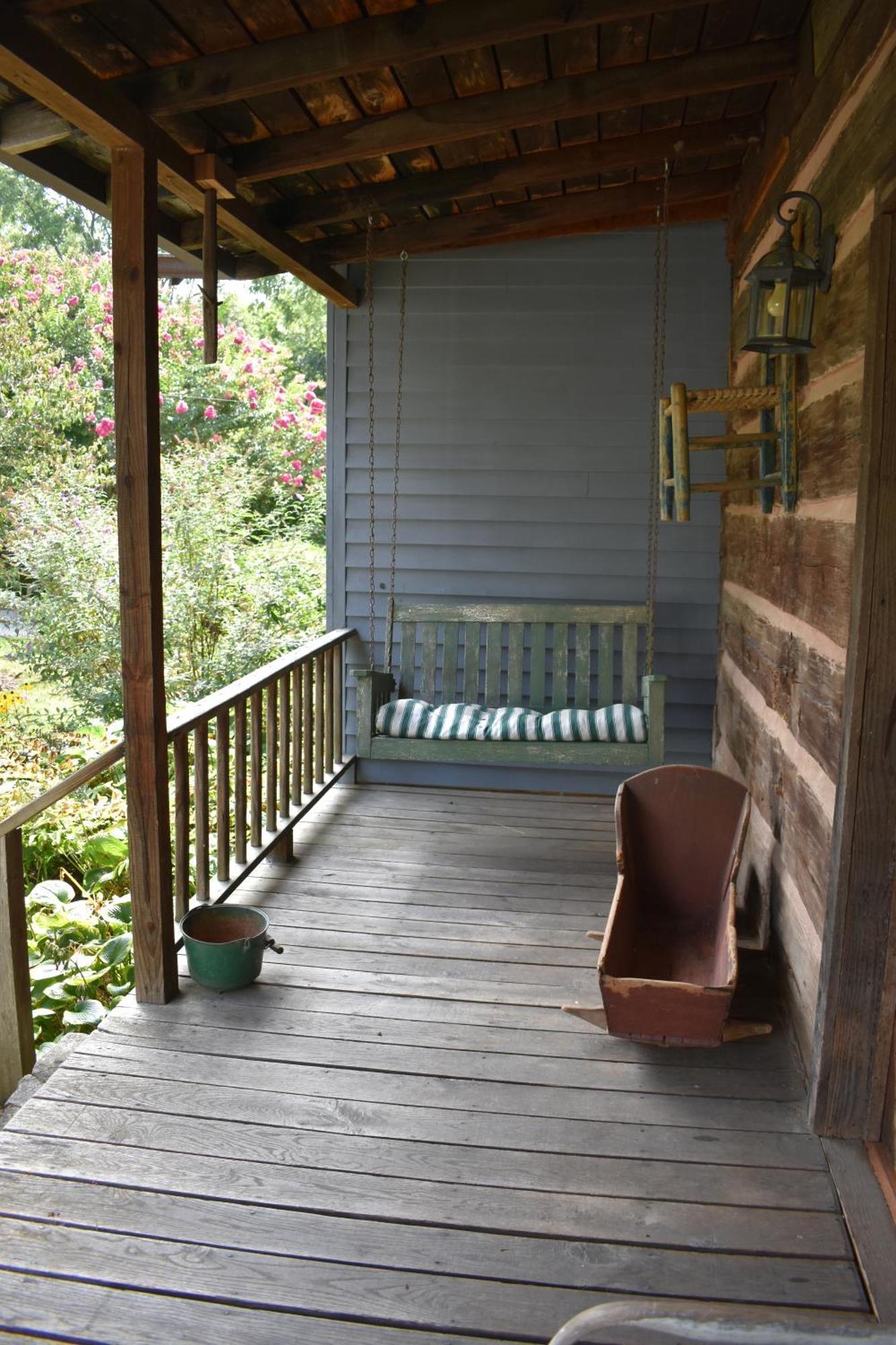 Restored1850S Log Cabin, With Gazebo And Gardens! 1 Mile To Downtown Вівервілл Екстер'єр фото